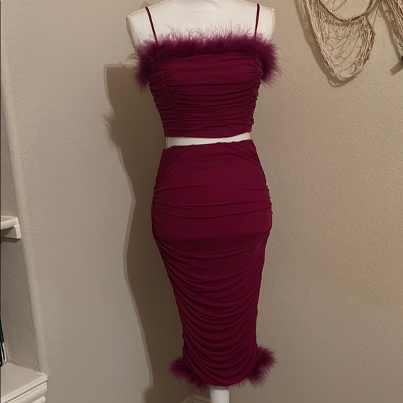 Fun and Flirty Burgundy Skirt Set - Picture 1 of 11